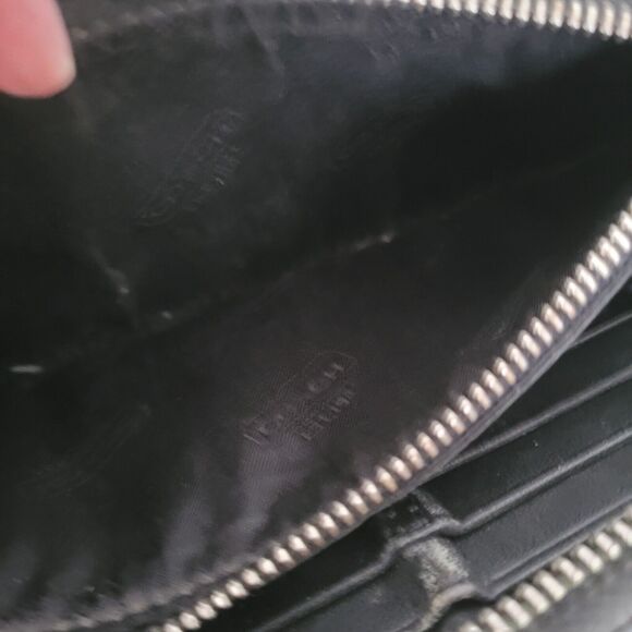 Coach Leather Wallet Black Zip Around Large Clutch BROKEN ZIP - Picture 4 of 8